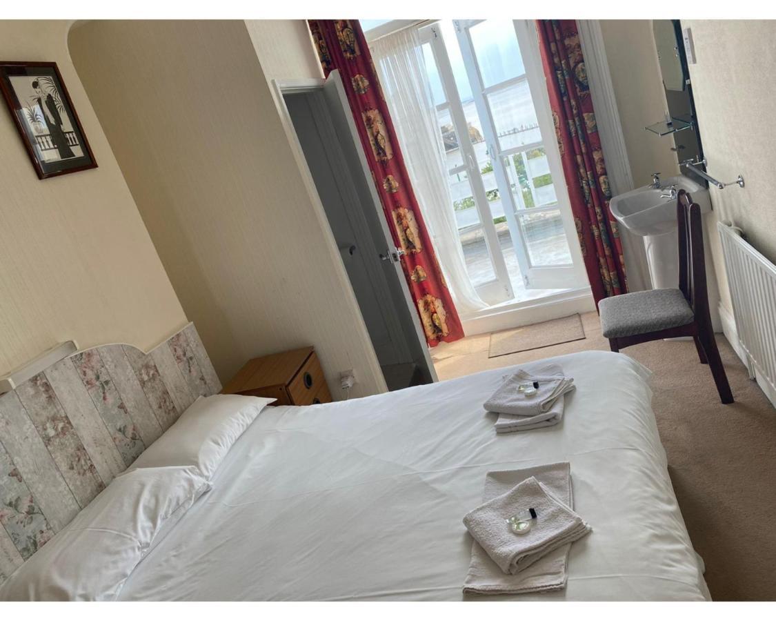 Savoy B&B Weston-super-Mare Dış mekan fotoğraf